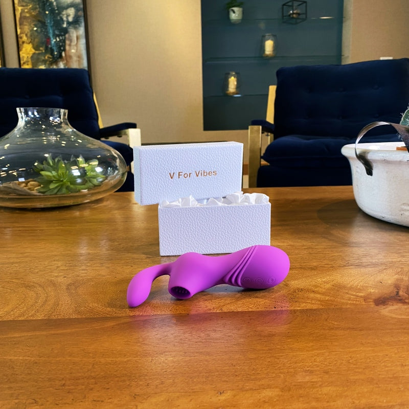 Persephone – The Dynamic Clitoral Suction Toy And G-Spot Vibrator. Hi